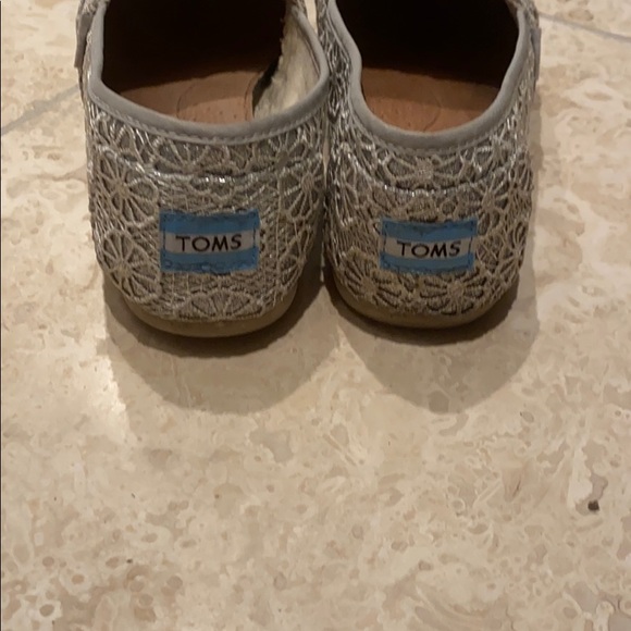 Sparkly silver Toms flats - Picture 4 of 5